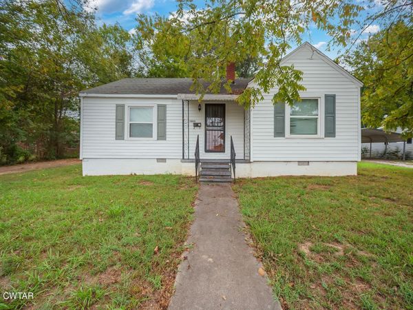 1005 S High Street , Trenton, TN 38382