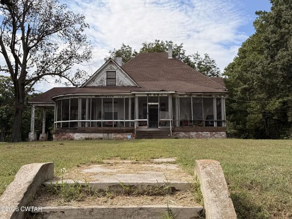 709 N McLemore Avenue , Brownsville, TN 38012
