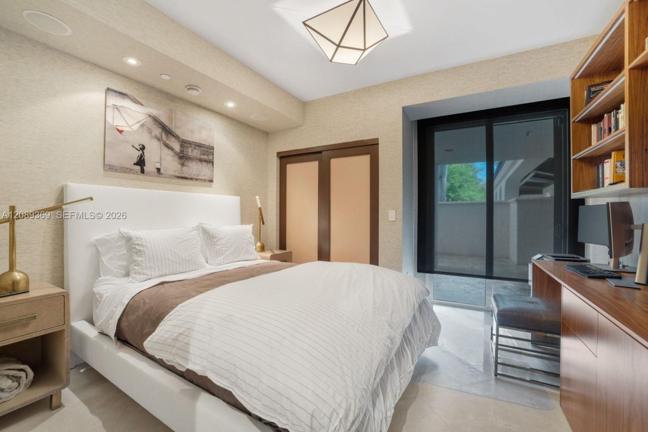 2412 Fisher Island Dr , Unit 5102, Miami Beach, FL 33109 Photo