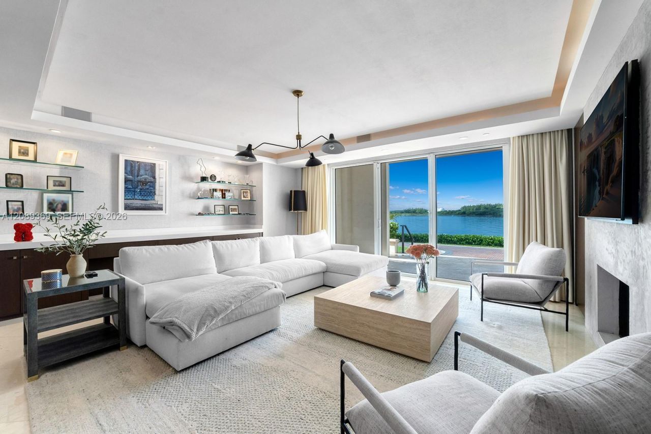 2412 Fisher Island Dr , Unit 5102, Miami Beach, FL 33109 Photo