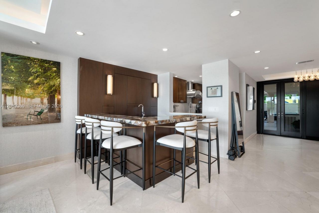 2412 Fisher Island Dr , Unit 5102, Miami Beach, FL 33109 Photo