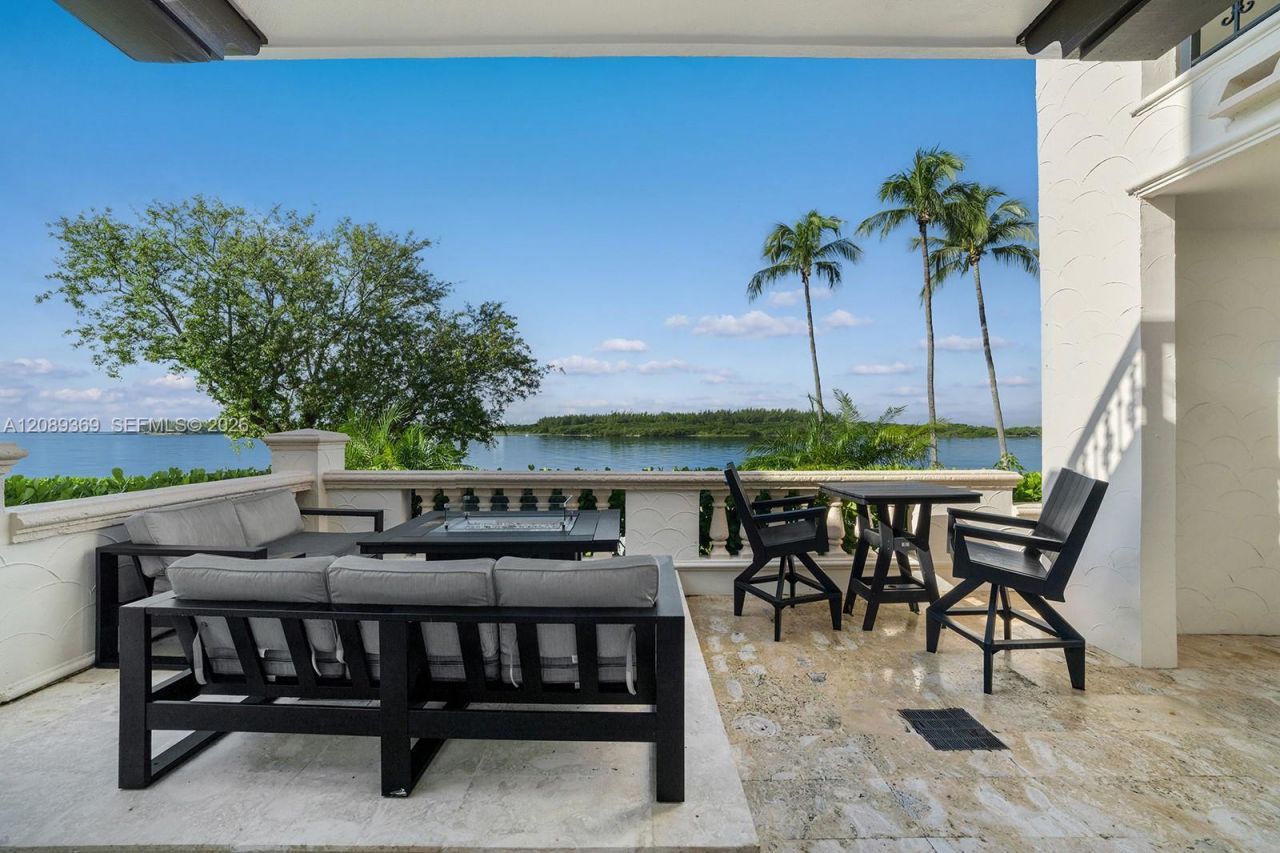 2412 Fisher Island Dr , Unit 5102, Miami Beach, FL 33109 Photo