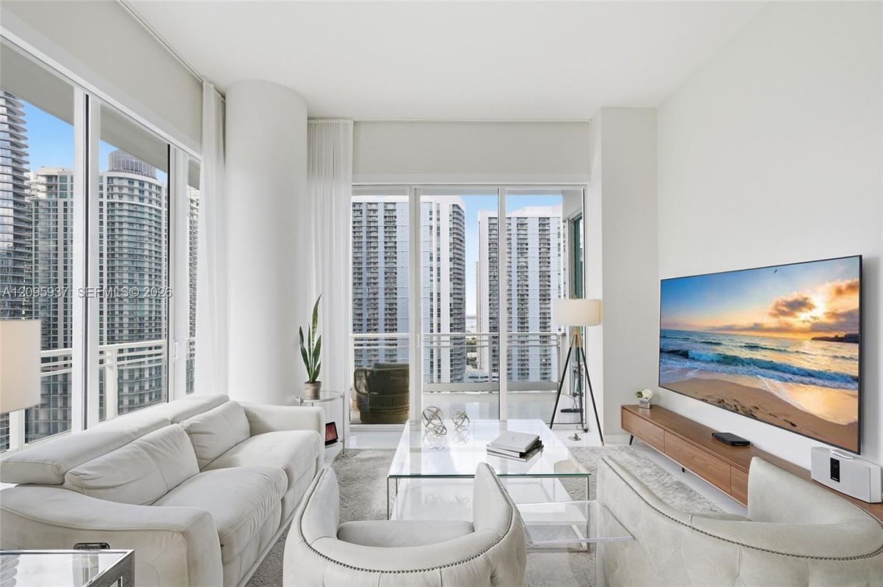 900 Brickell Key Blvd, Unit 1901, Miami, FL 33131 Photo