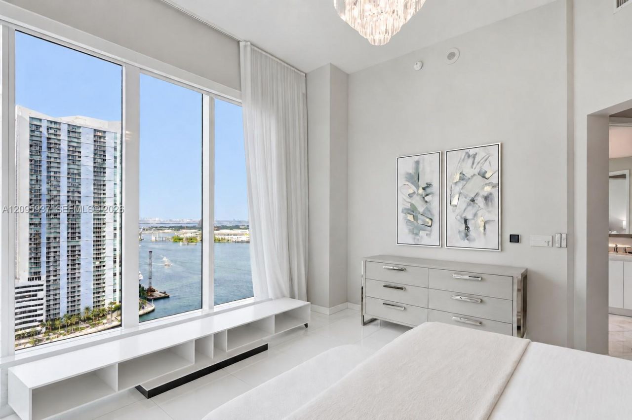 900 Brickell Key Blvd, Unit 1901, Miami, FL 33131 Photo