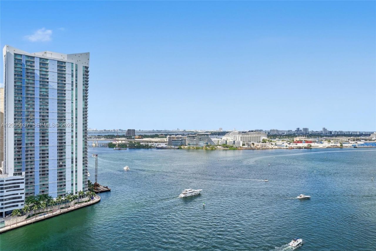 900 Brickell Key Blvd, Unit 1901, Miami, FL 33131 Photo