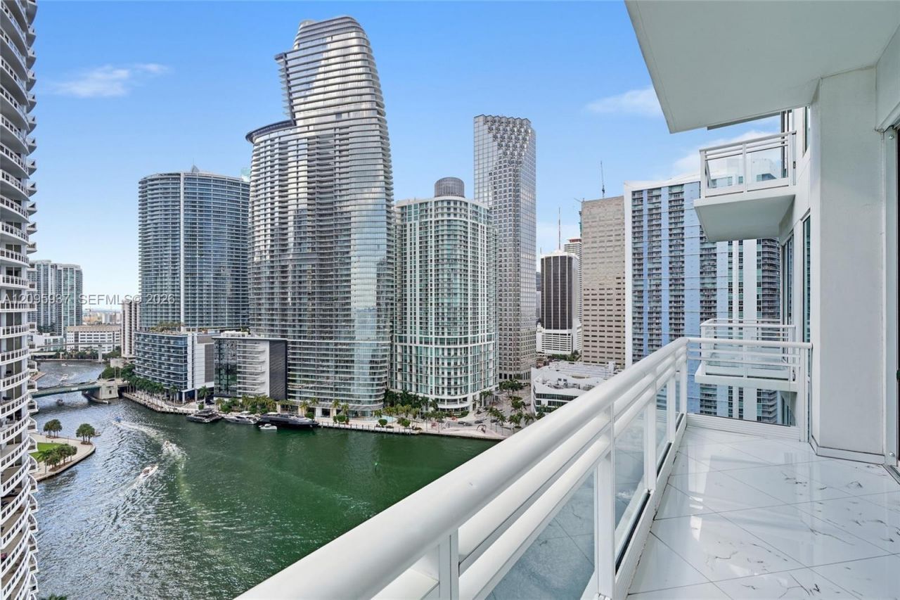 900 Brickell Key Blvd, Unit 1901, Miami, FL 33131 Photo