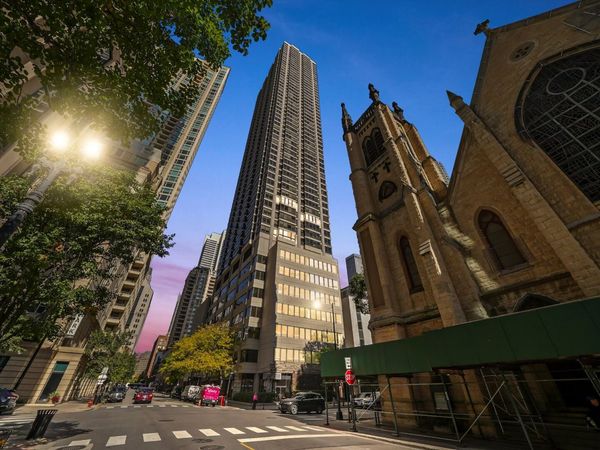 30 E Huron Street , Unit 3508, Chicago, IL 60611