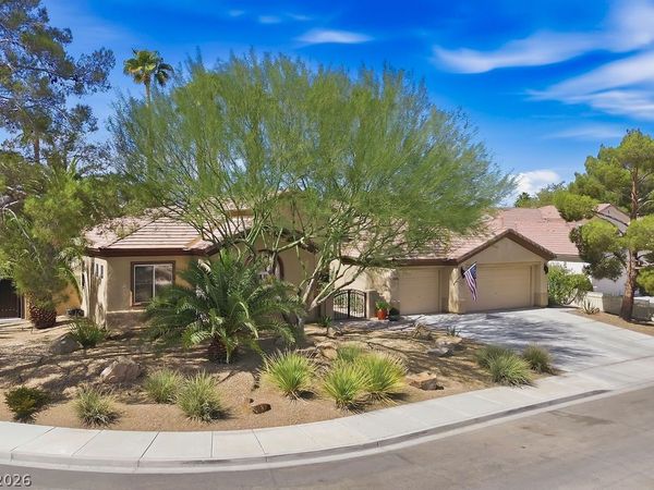 3805 Old Orchard Court, Las Vegas, NV 89108