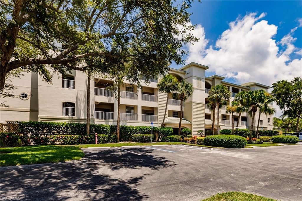 4120 Bayhead Dr , Unit 303, Bonita Springs, FL 34134 Photo