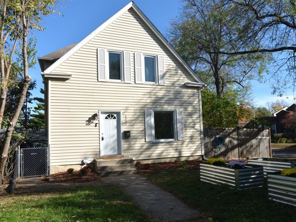 3041 30th Avenue S, Minneapolis, MN 55406