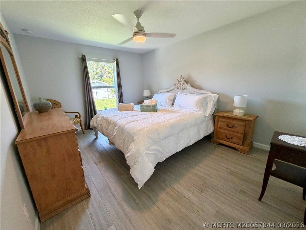 5860 SE Normandy Avenue , Stuart, FL 34997 Photo