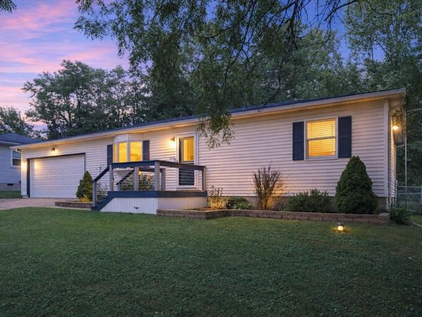 3408 W 123rd Place , Crown Point, IN 46307