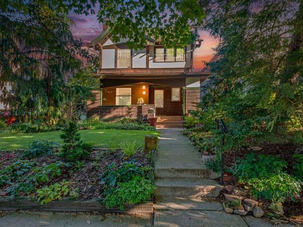 52 Crestview Road, Columbus, OH 43202