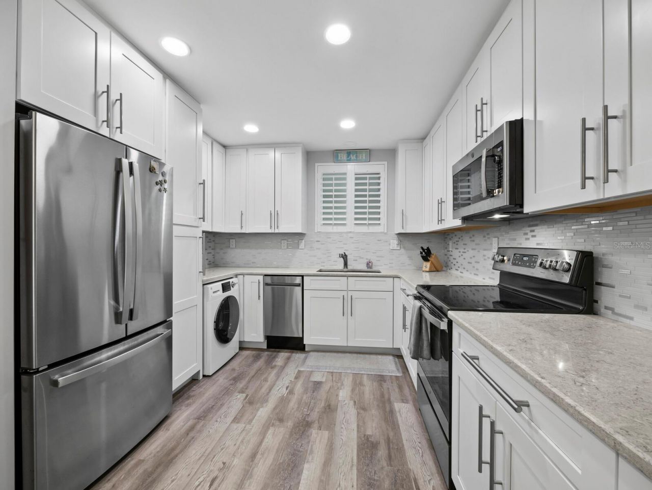 500 S Washington Drive, Unit 19B, Sarasota, FL 34236 Photo