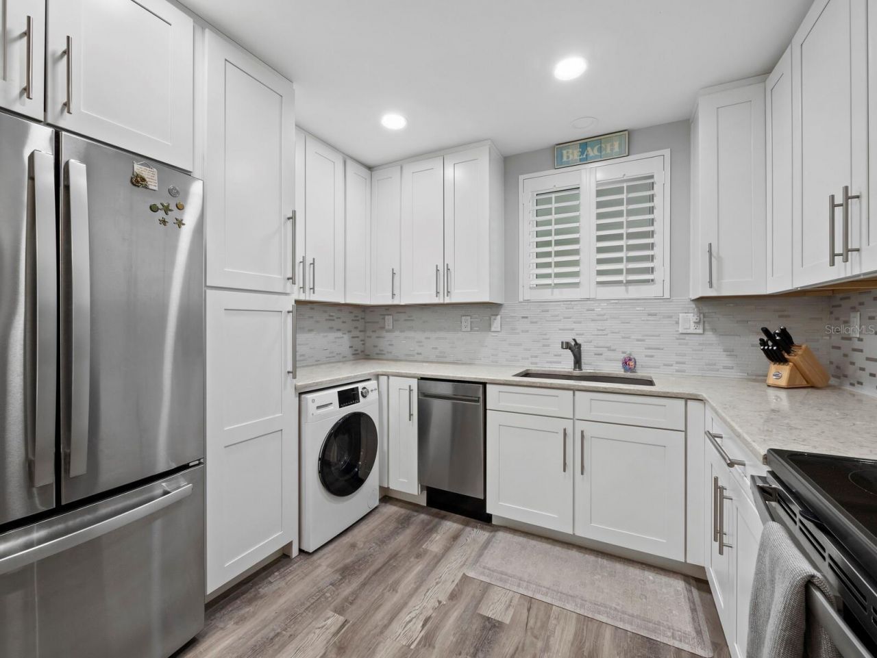 500 S Washington Drive, Unit 19B, Sarasota, FL 34236 Photo