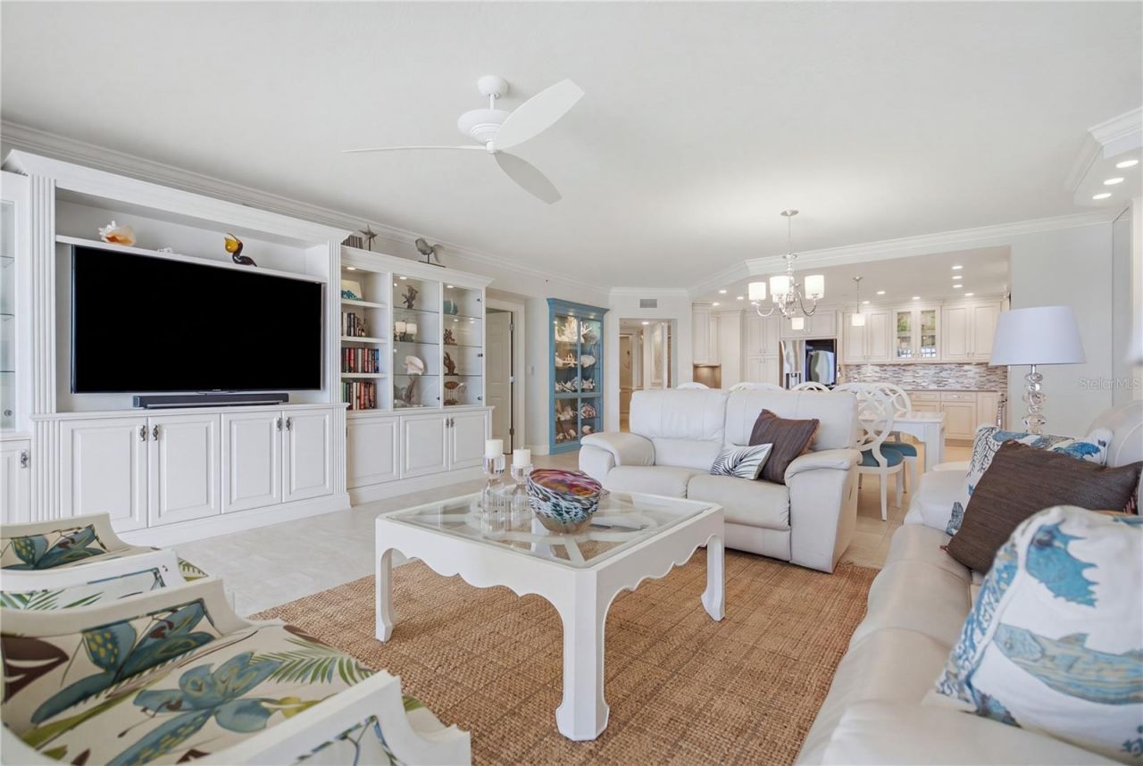 16750 Gulf Boulevard, Unit 315, North Redington Beach, FL 33708 Photo
