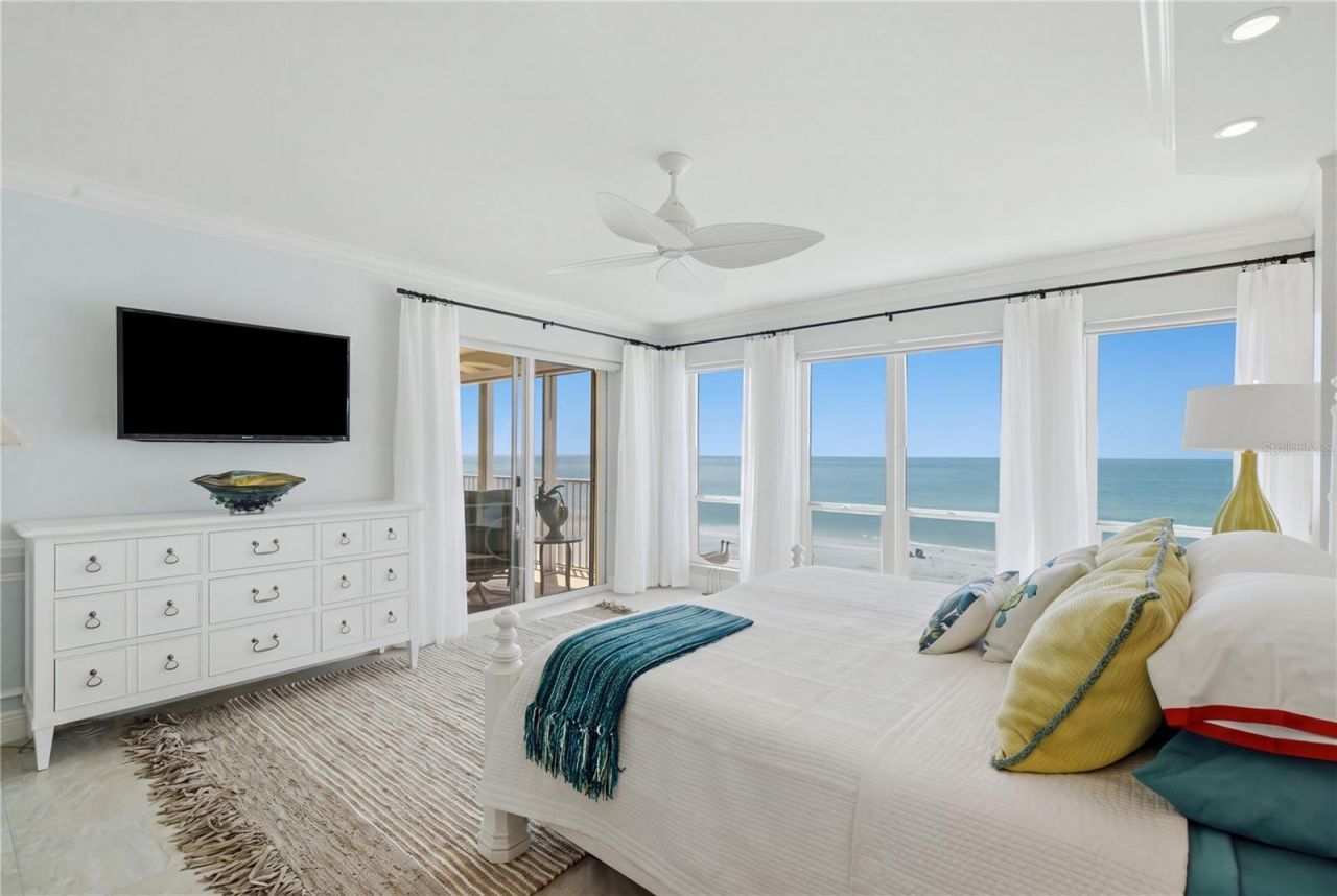 16750 Gulf Boulevard, Unit 315, North Redington Beach, FL 33708 Photo