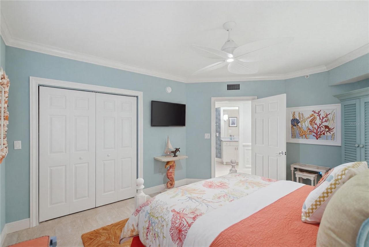 16750 Gulf Boulevard, Unit 315, North Redington Beach, FL 33708 Photo