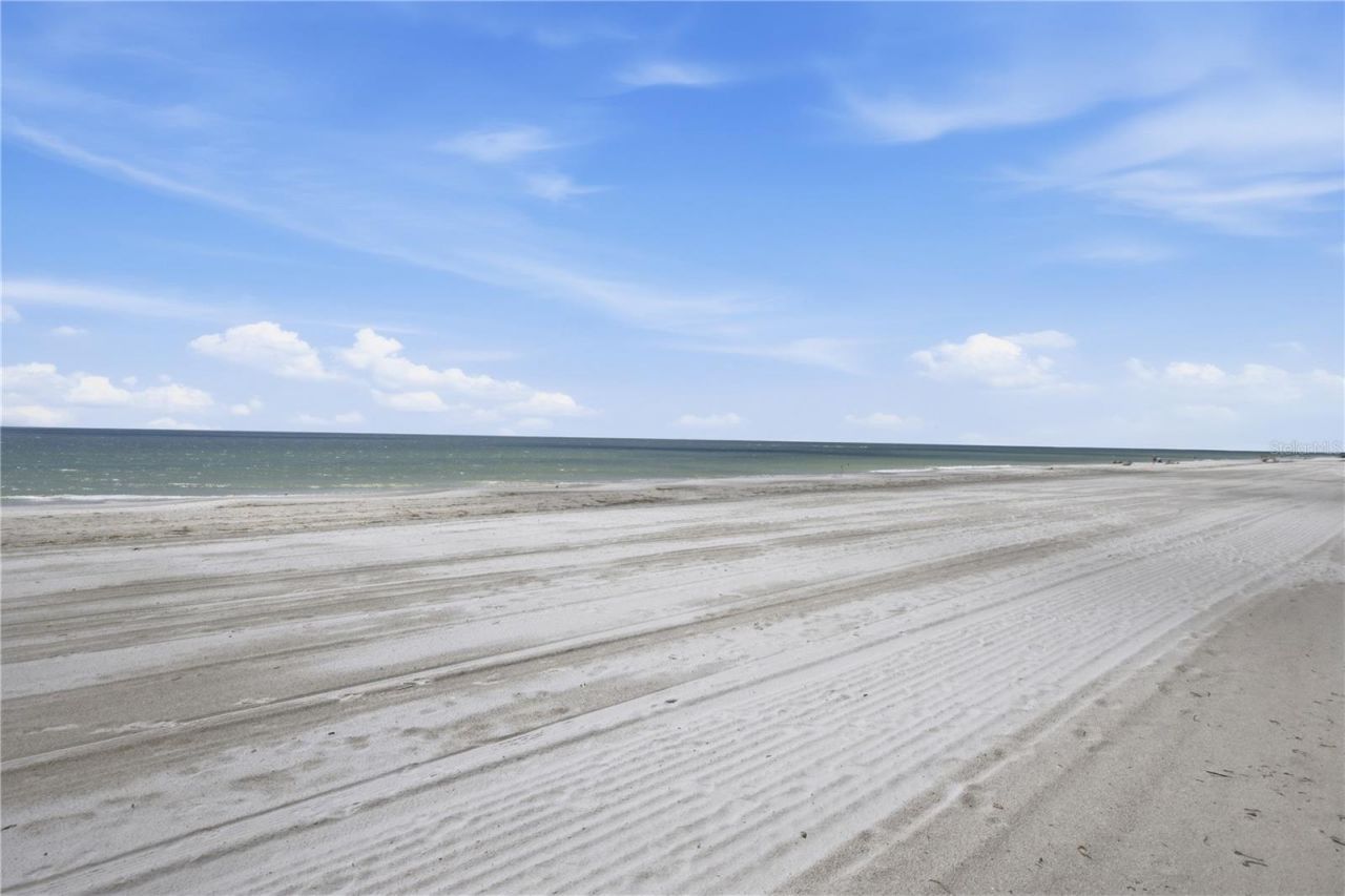 16750 Gulf Boulevard, Unit 315, North Redington Beach, FL 33708 Photo