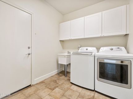 6040 Cielo Circle, Sparks, NV 89436 Photo