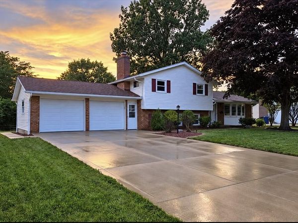 68 Pearl Drive, Shelby, OH 44875