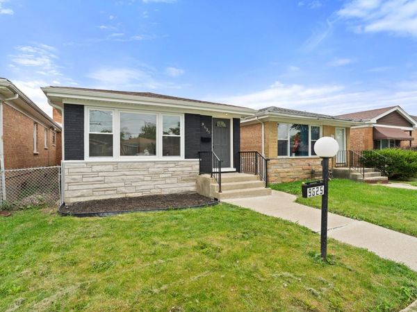 9625 S Lowe Avenue , Chicago, IL 60628