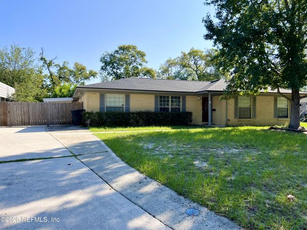 391 BLAIRMORE Boulevard W, Orange Park, FL 32073
