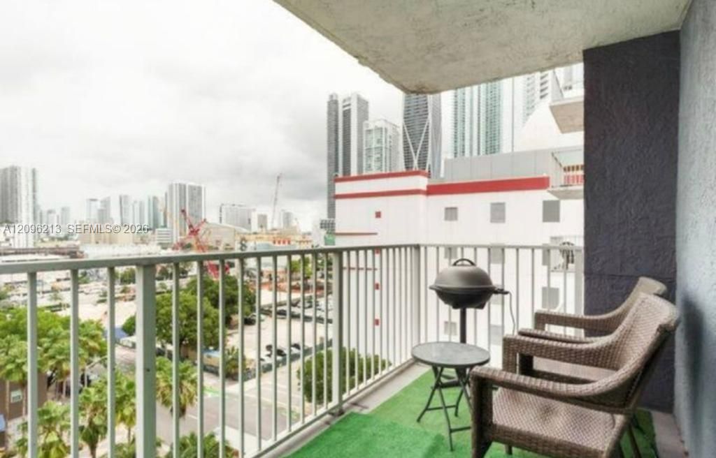 800 N Miami Ave, Unit E-1009, Miami, FL 33136 Photo
