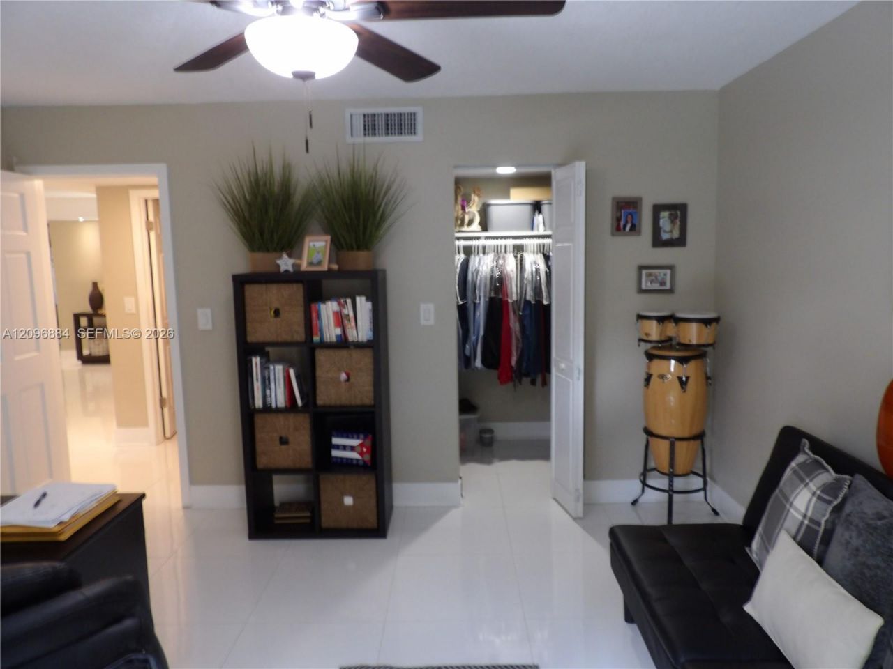 19406 E Lake Dr, Hialeah, FL 33015 Photo