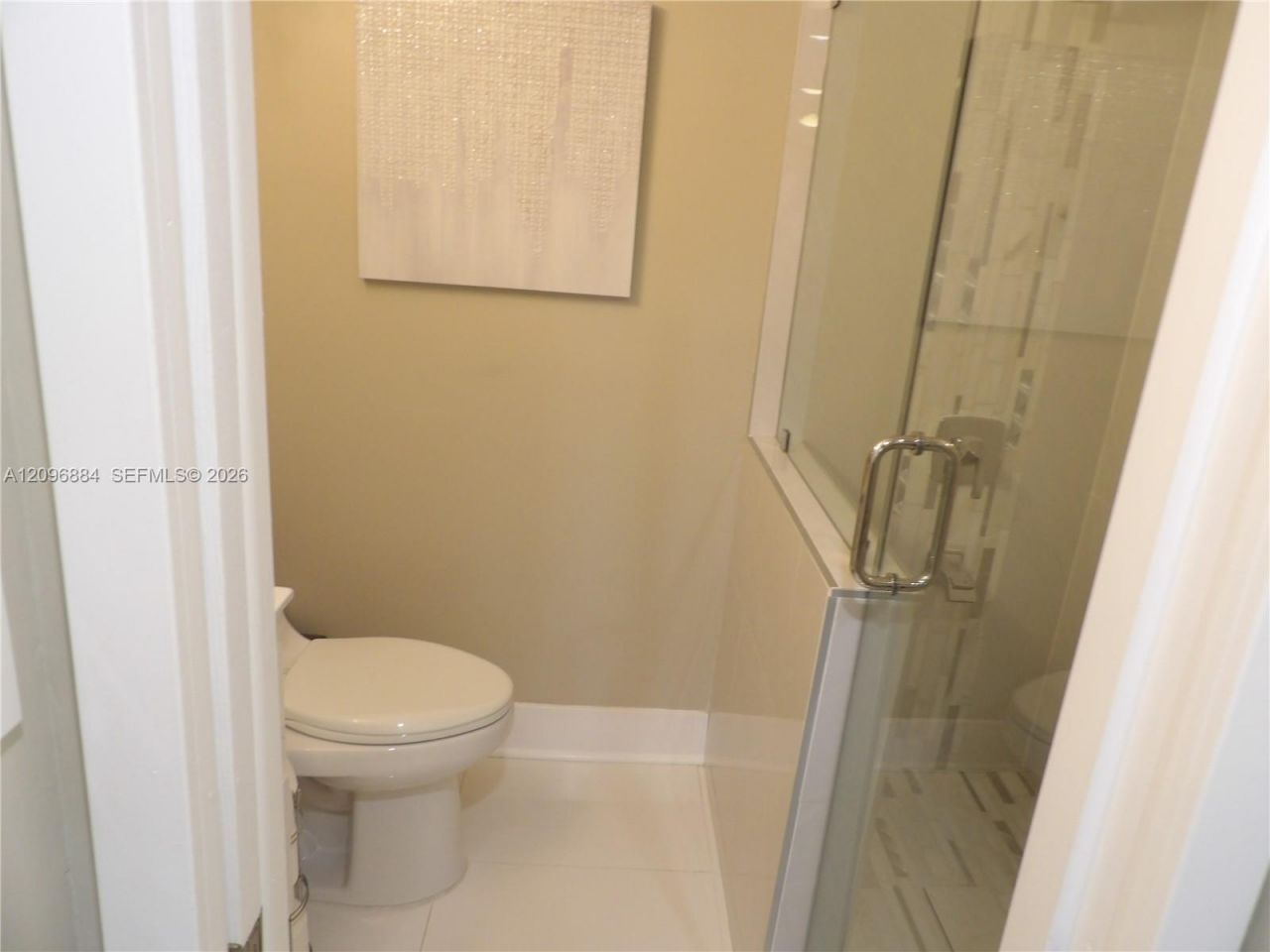 19406 E Lake Dr, Hialeah, FL 33015 Photo