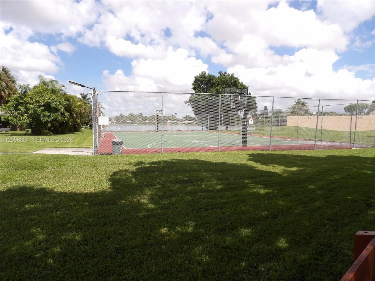 19406 E Lake Dr, Hialeah, FL 33015 Photo