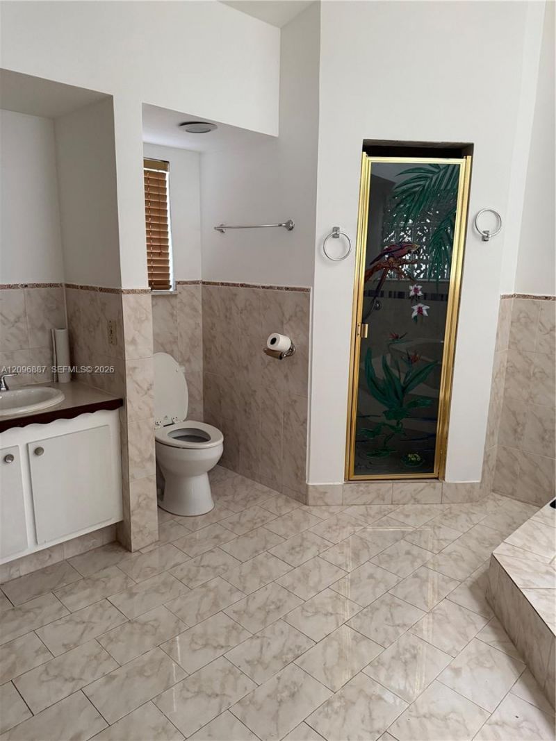 541 NE 199th Ln , Unit 2X, Miami, FL 33179 Photo