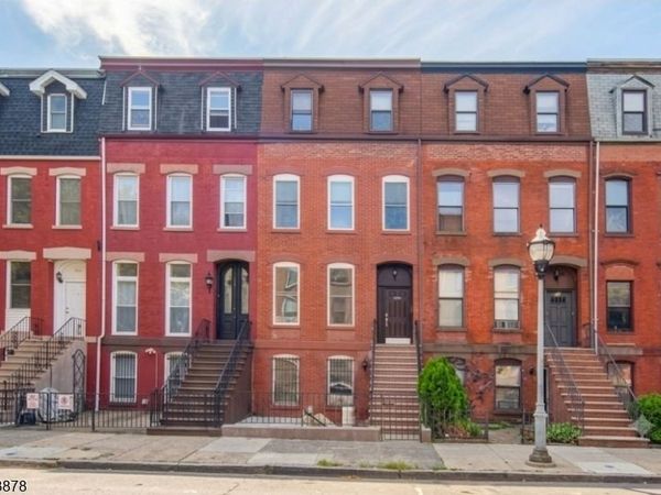 545 Bramhall Ave, Unit 3, Jersey, NJ 07304