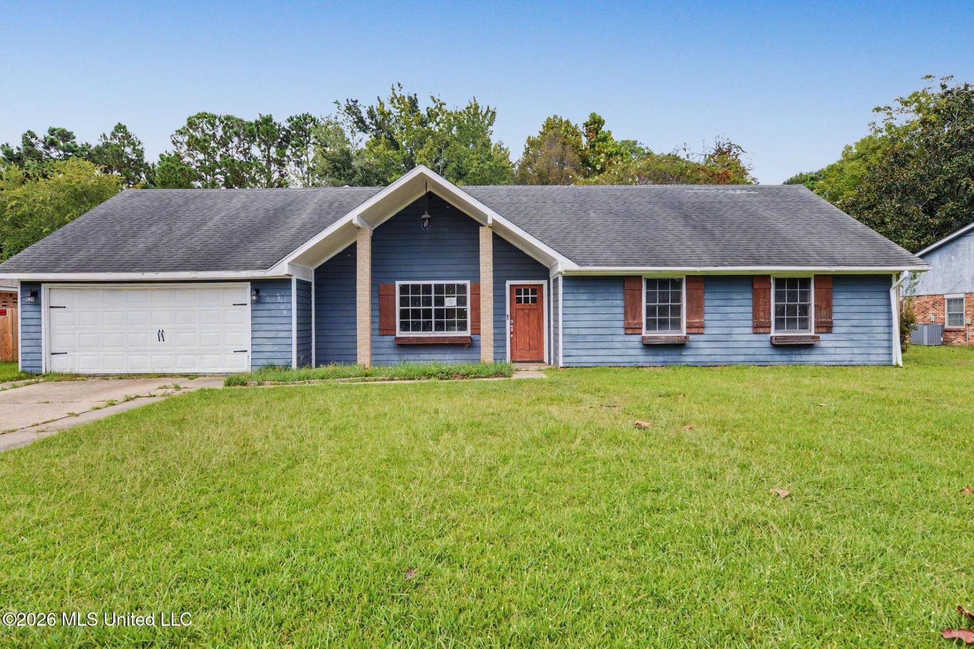 2208 Lewis Gate Drive, Gautier, MS 39553 Main Photo