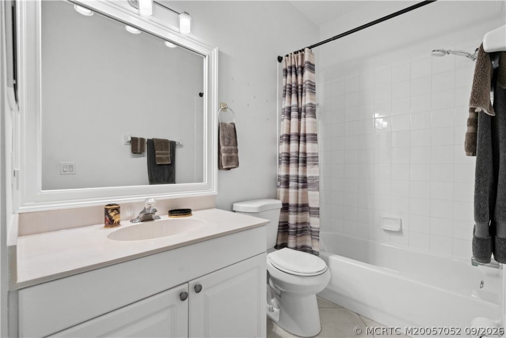 3661 NW Willow Creek Drive, Jensen Beach, FL 34957 Photo
