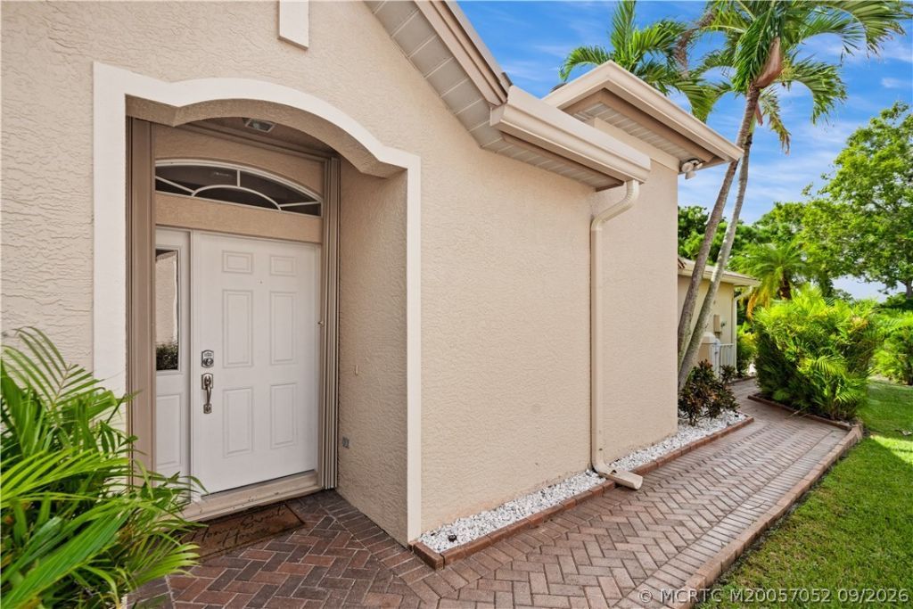 3661 NW Willow Creek Drive, Jensen Beach, FL 34957 Photo