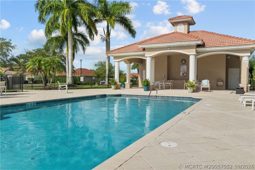 3661 NW Willow Creek Drive, Jensen Beach, FL 34957 Photo