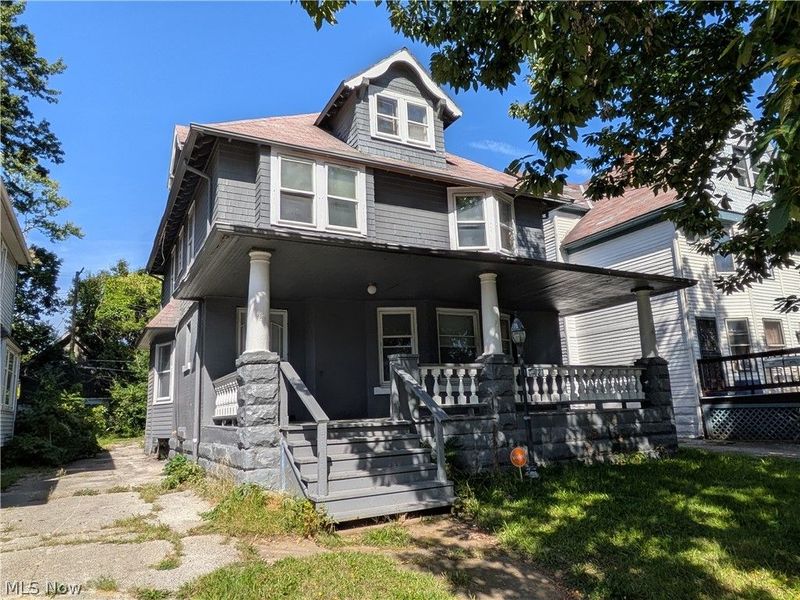 10721 Columbia Avenue, Cleveland, OH 44108 Photo 1