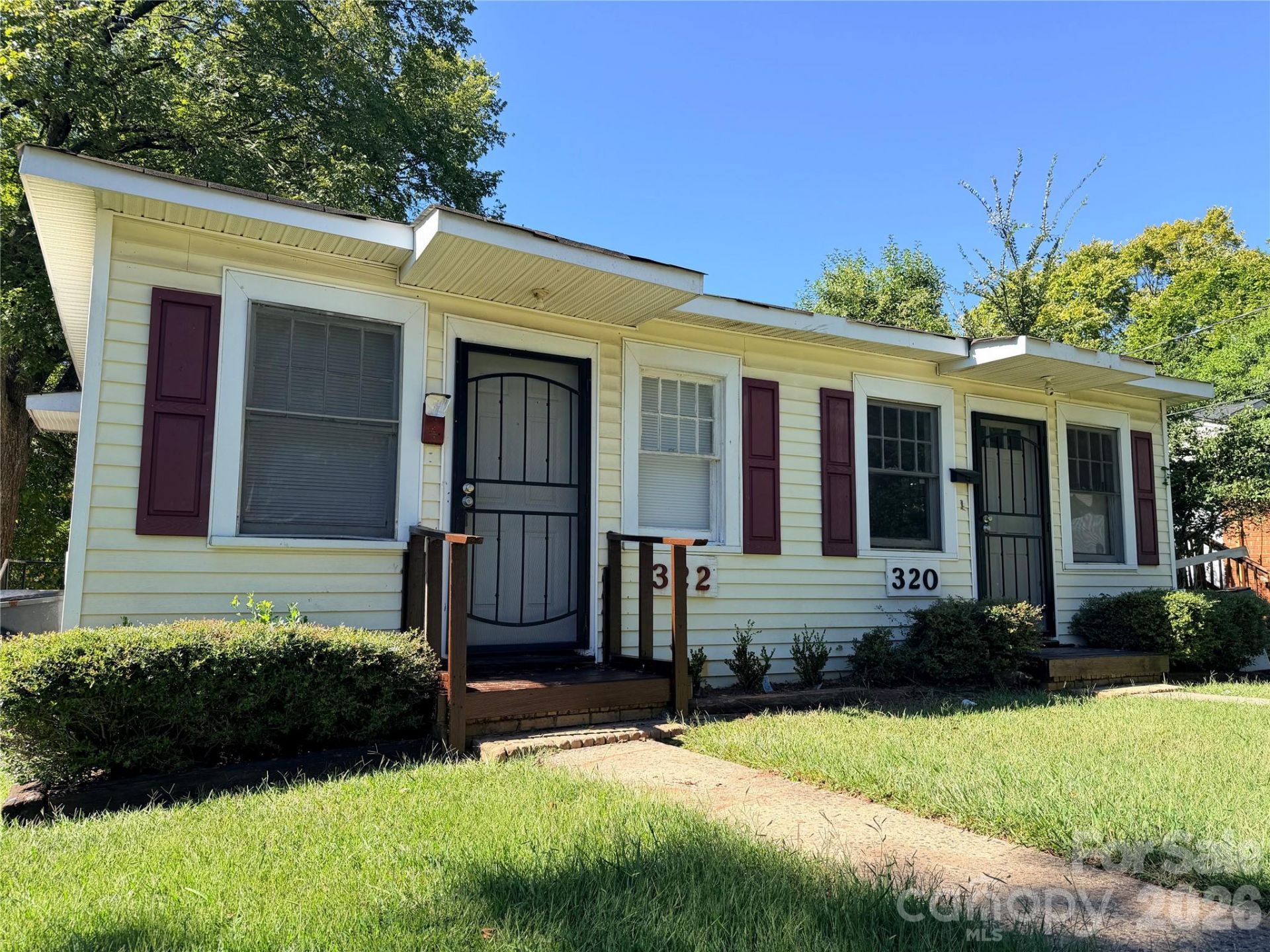 320 Harrison Street , Charlotte, NC 28208 Main Photo