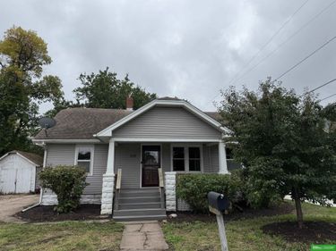 835 W 8th Street, Fremont, NE 68025