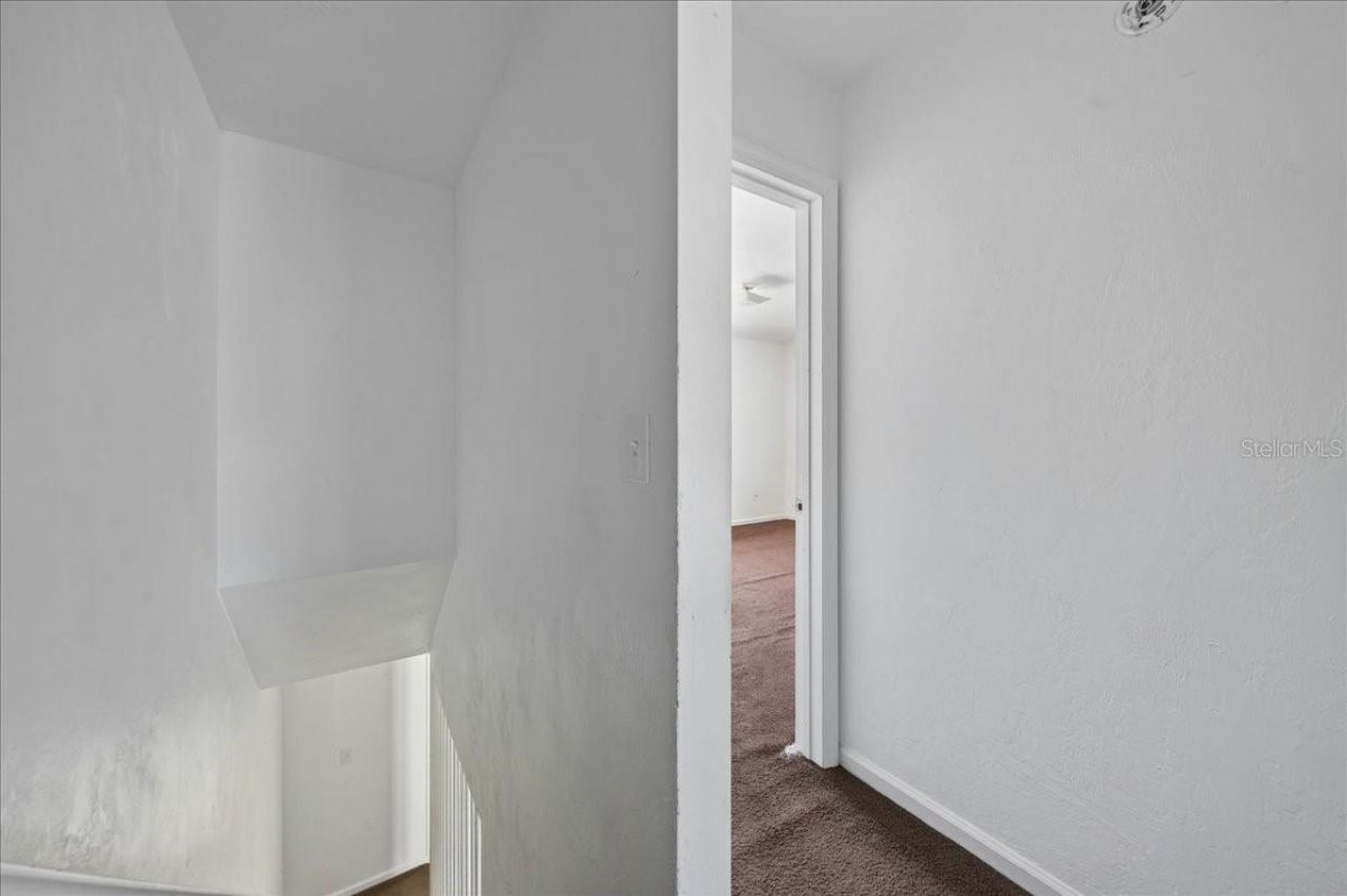 841 E 14th Avenue, New Smyrna Beach, FL 32169 Photo