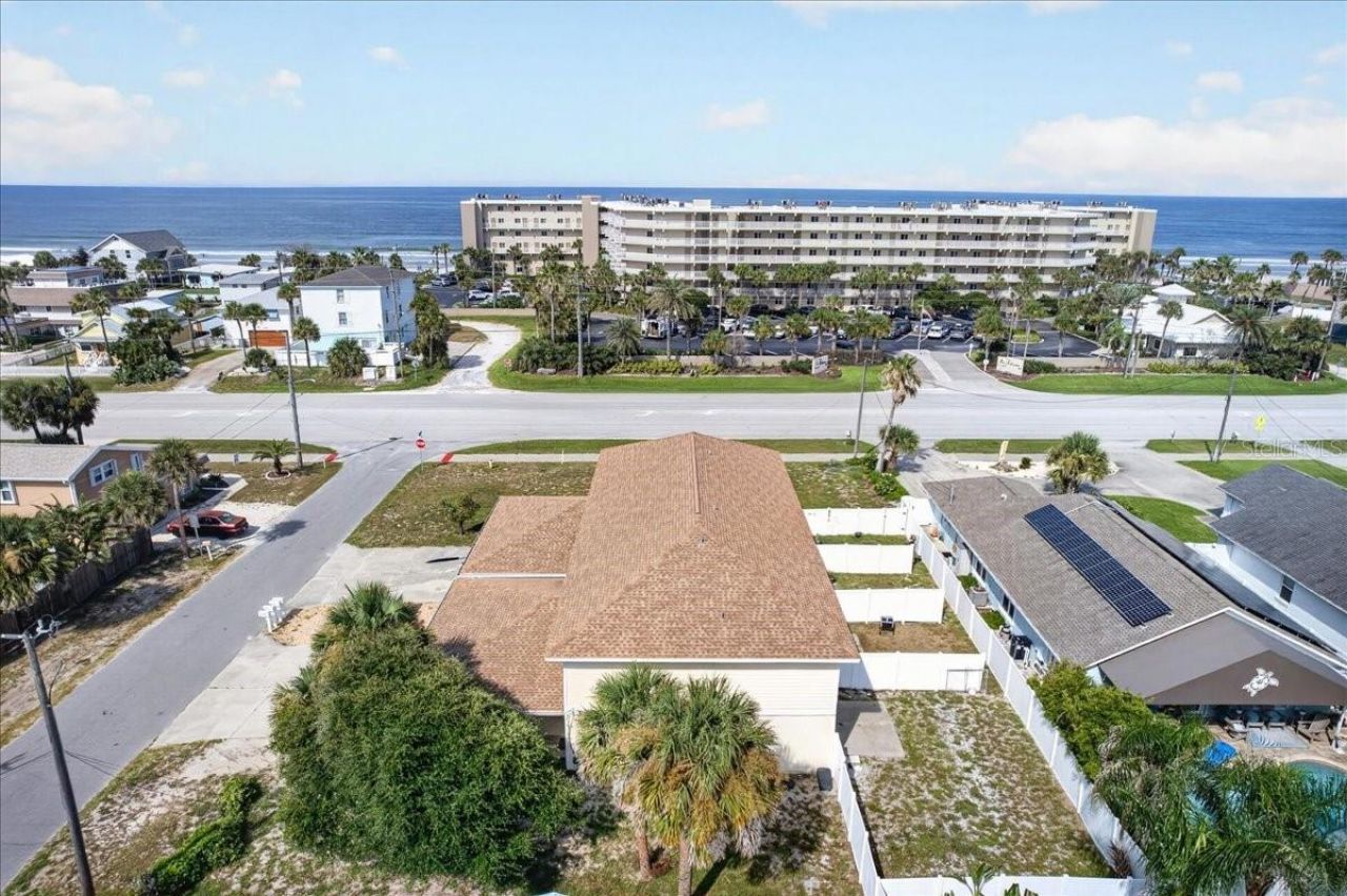 841 E 14th Avenue, New Smyrna Beach, FL 32169 Photo
