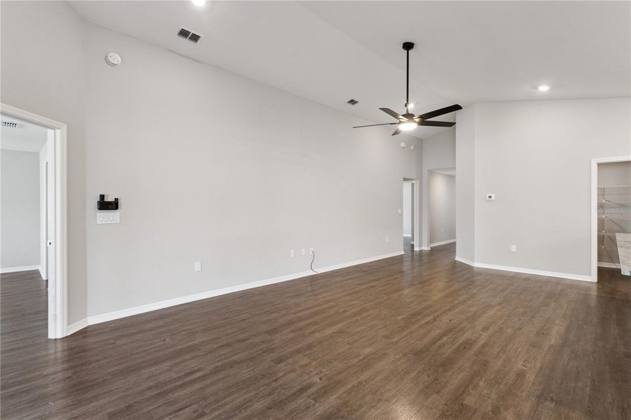 1373 Mezzavalle Way, Auburndale, FL 33823 Photo