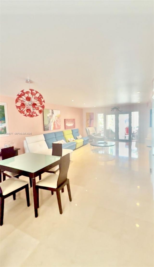 2039 NE 123rd St , North Miami, FL 33181 Photo