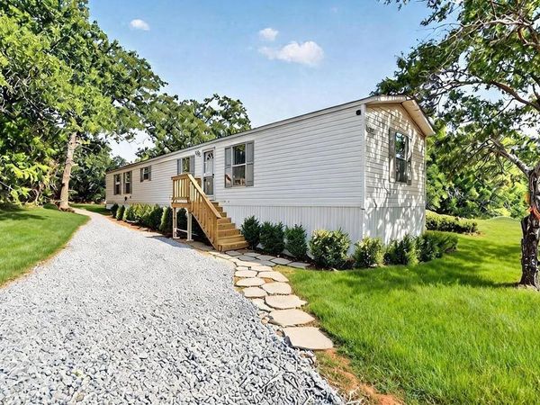 5907 Arkansas Trail, Granbury, TX 76048