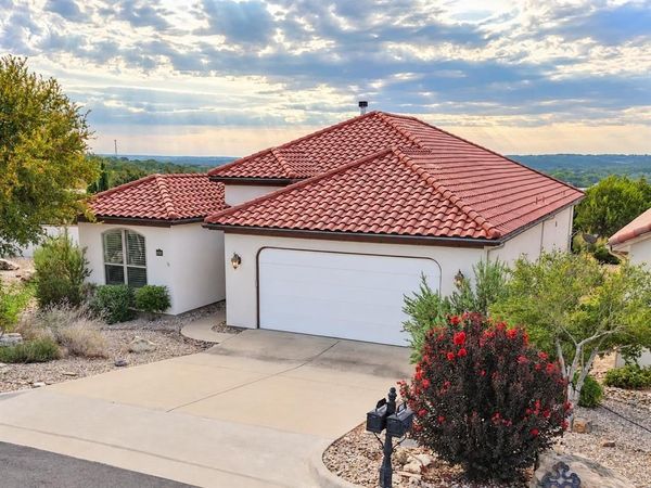 158 Valley View Street, Glen Rose, TX 76043