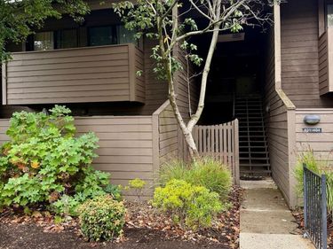 750 Shaker Drive, Unit 401, Lexington, KY 40504