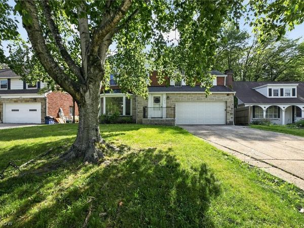 1540 S Belvoir Boulevard , South Euclid, OH 44121