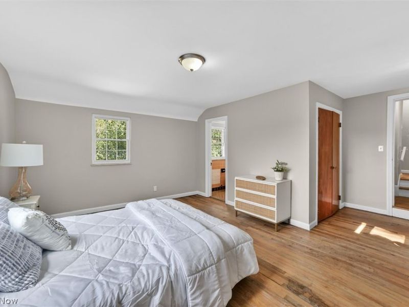 1540 S Belvoir Boulevard, South Euclid, OH 44121 Photo 16