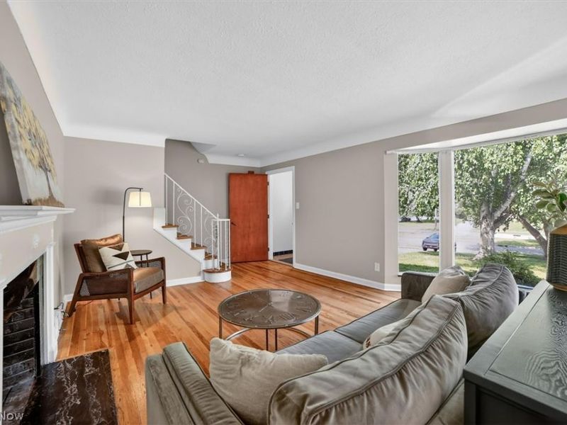 1540 S Belvoir Boulevard, South Euclid, OH 44121 Photo 6